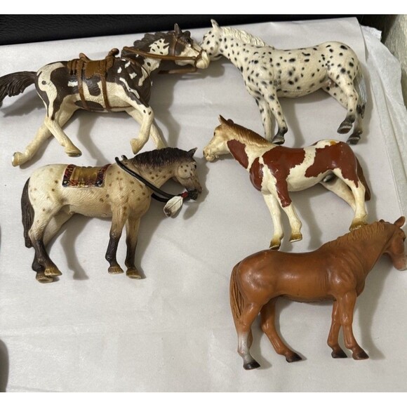 Lot of 8 VTG Schleich Horses Toy Figures Mixed Breeds Years 1998-2009 Retired - Picture 4 of 16